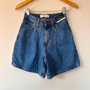 Abercrombie & Fitch The Loose Short